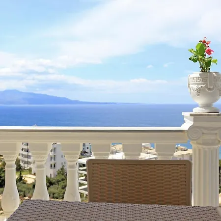 Keos Hotel 3*